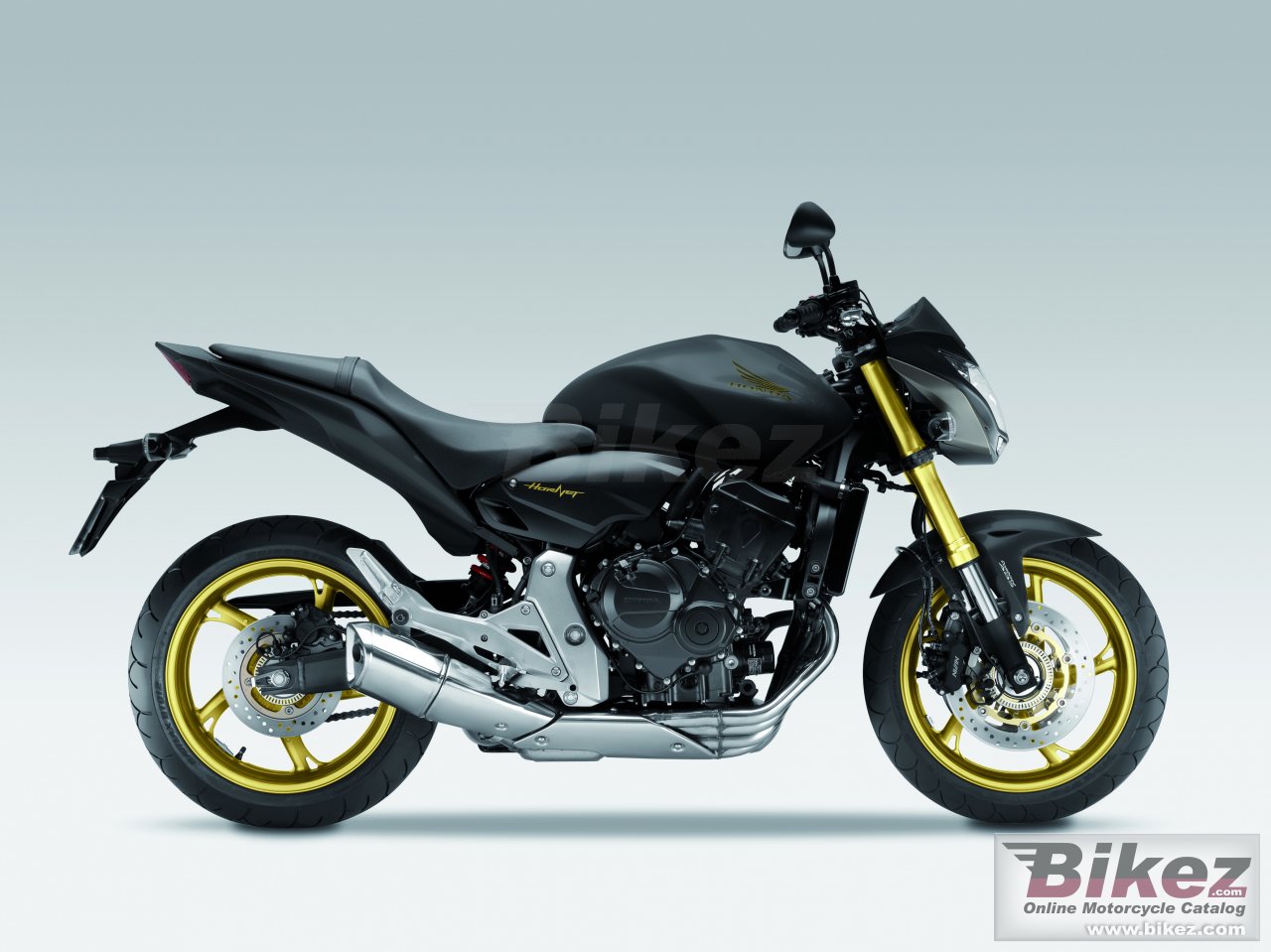 Big Honda cbf600f picture and wallpaper from Bikez.com